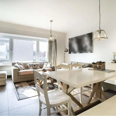 Residentie Malaga Met Garage *